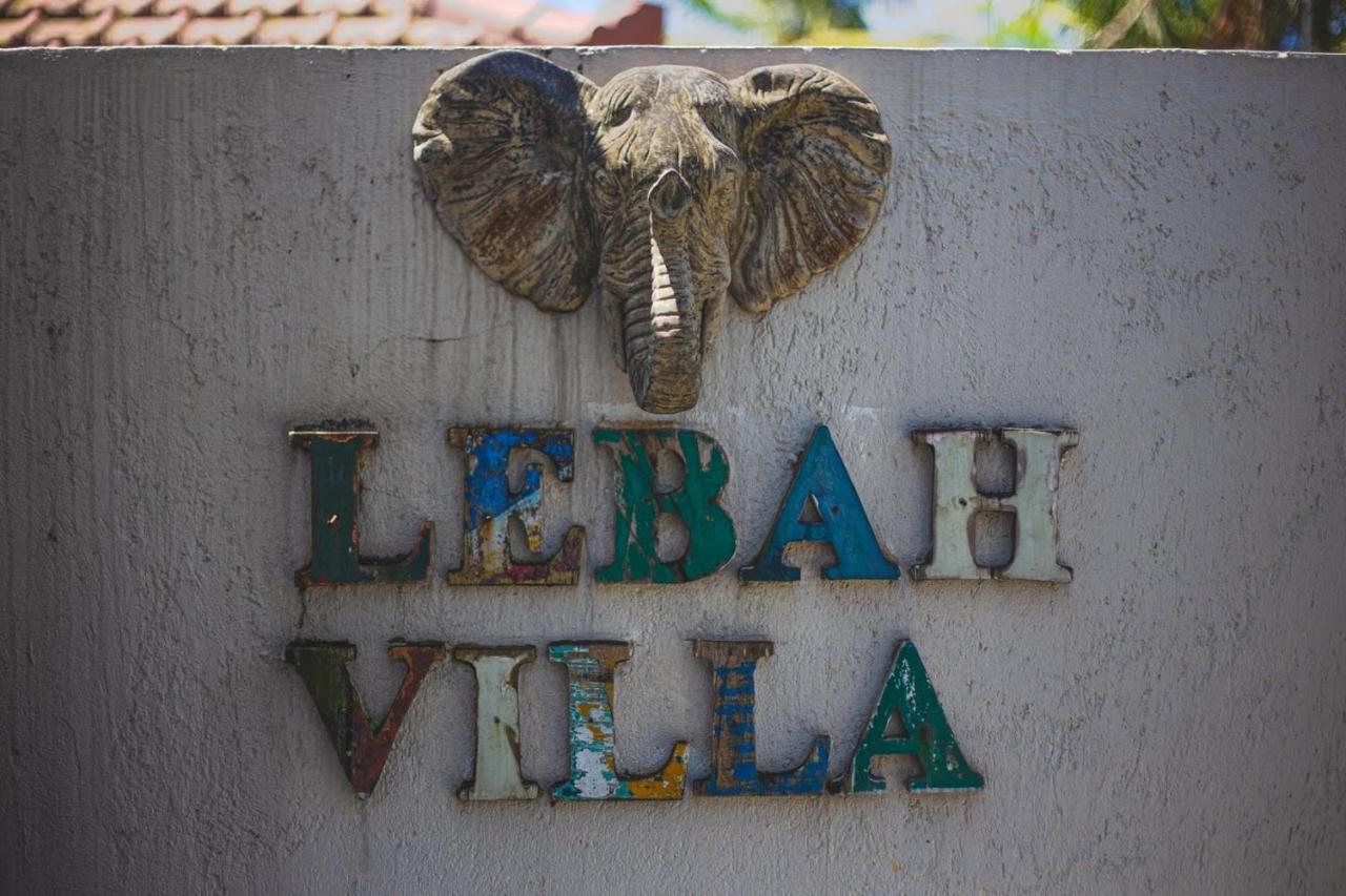 Wake In Paradise And Luxury Lebah Villas Ubud Exterior foto